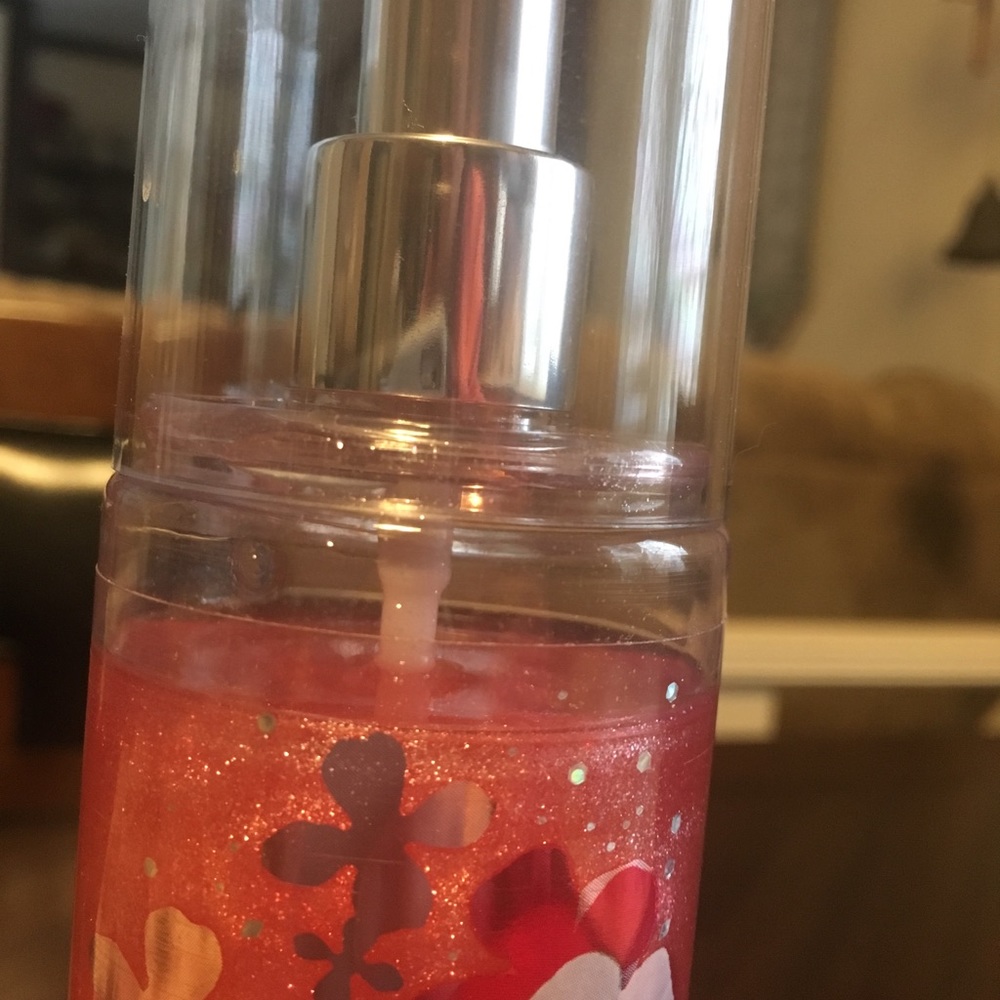 Bath & Bodyworks Japanese Cherry Blossom. Final! - Picture 3 of 4